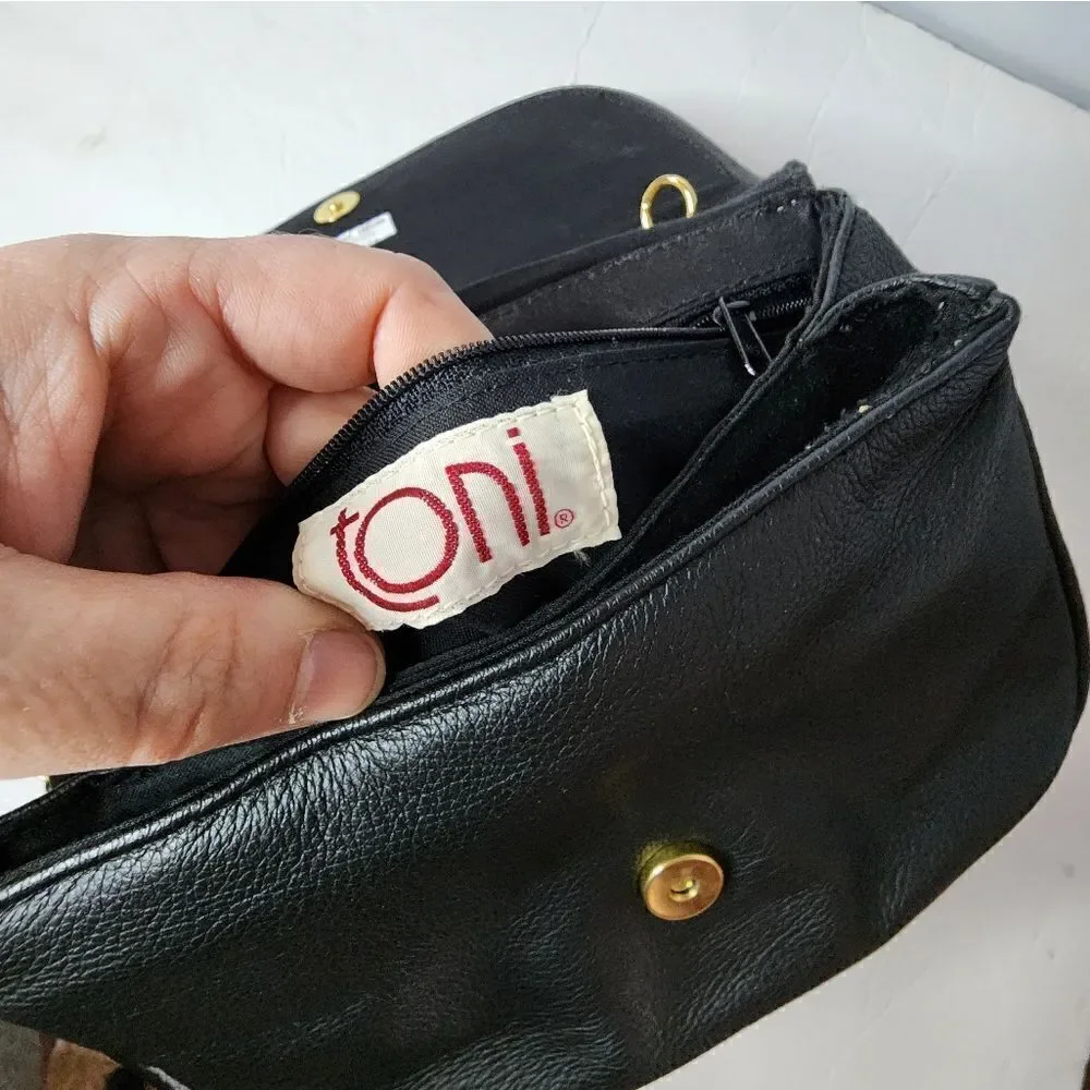 Toni Leather with Chain Purse Vintage